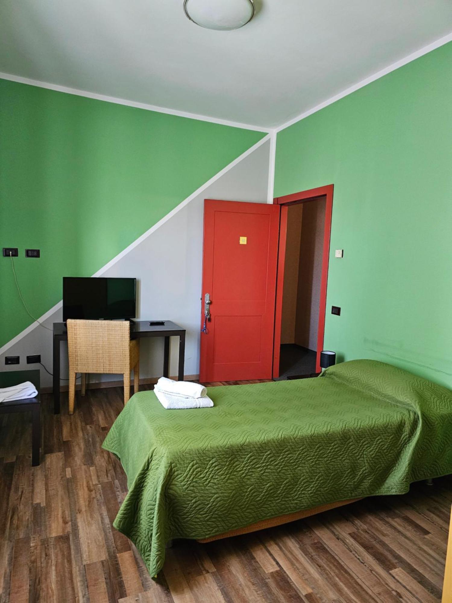 Hotel Arcadia 诺内 外观 照片
